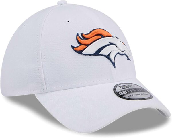 New Era Men's NFL Retro Joe Main 39THIRTY Flex Hat