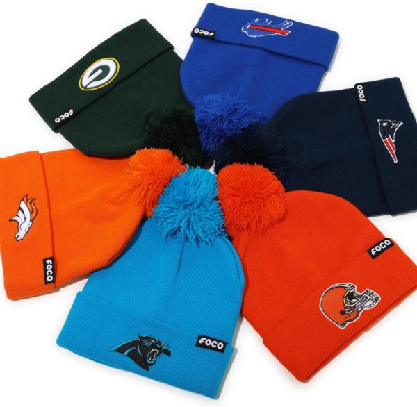 FOCO NFL Team Logo Basic Pom Beanie Hat