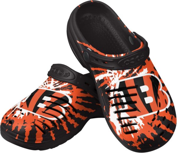 FOCO Men's NFL Team Logo Tie-dye Garden Water Sandals Shoes ...