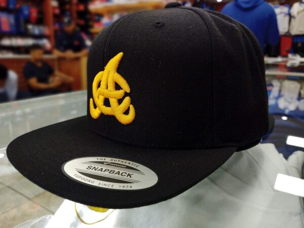 Aguilas Cibaeñas SnapBack Black Hat with Yellow Gold Logo